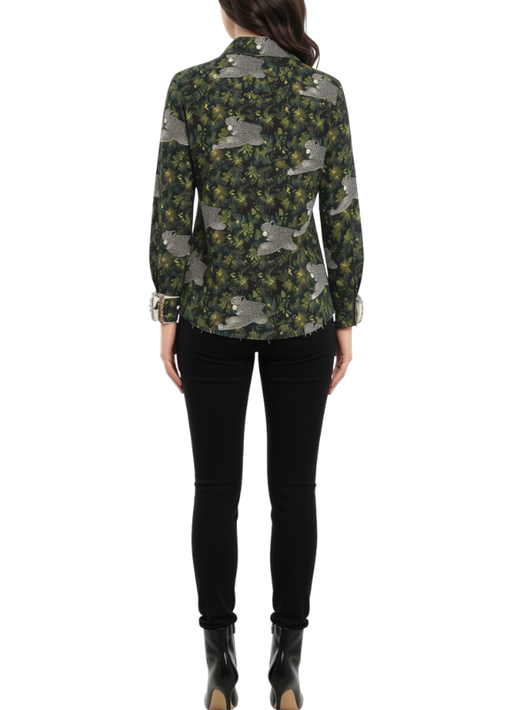 Dizzy Lizzie Cape Cod Top with Cheetahs in the Grass
