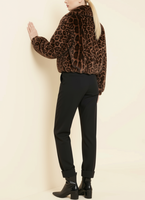 Dolce Cabo Faux Fur Leopard Collar Zip Up Jacket